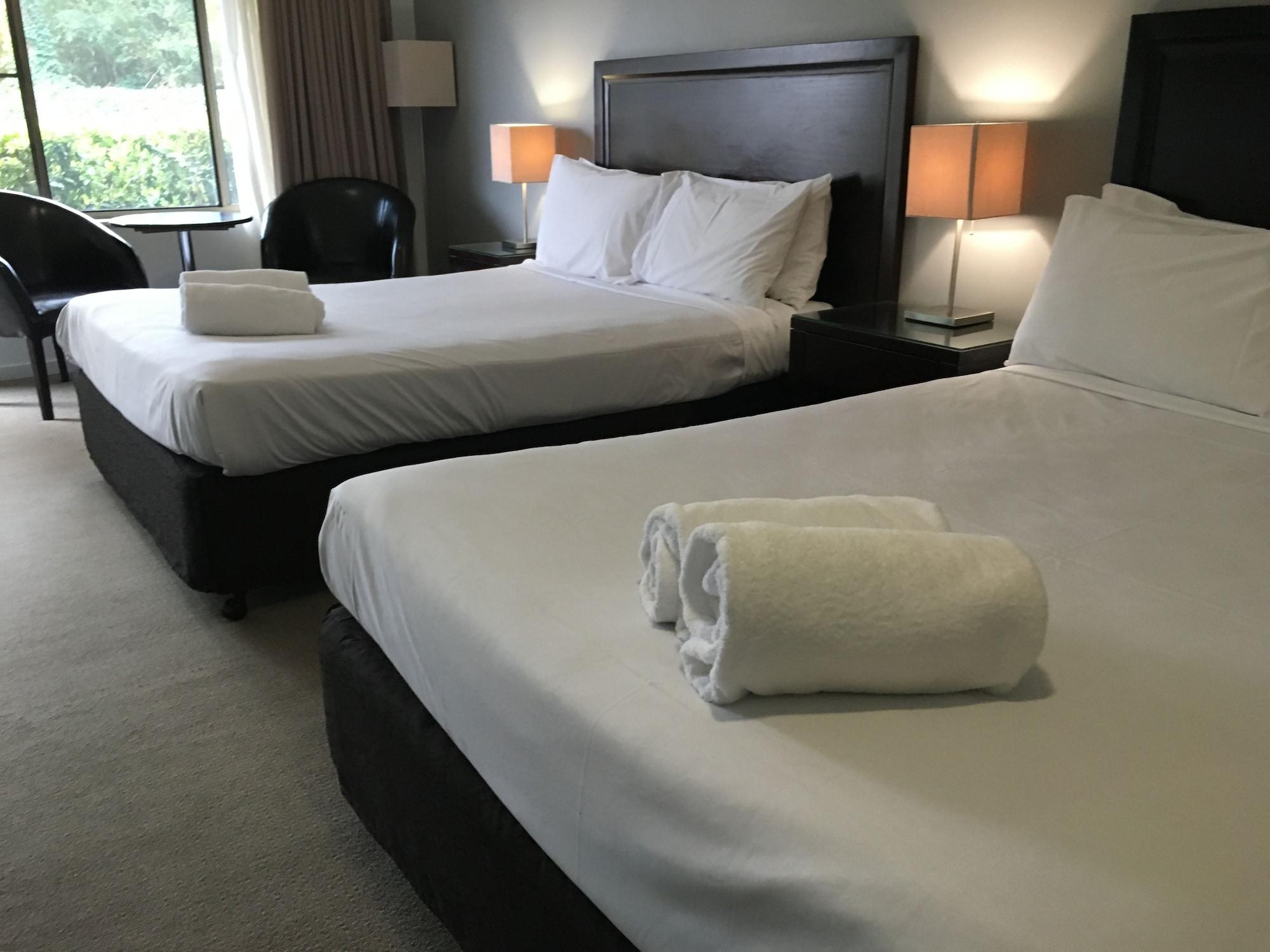 Checkers Resort Terrey Hills Buitenkant foto