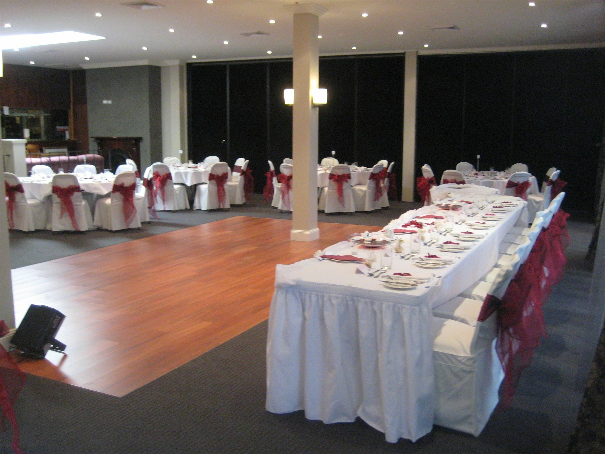 Checkers Resort Terrey Hills Buitenkant foto